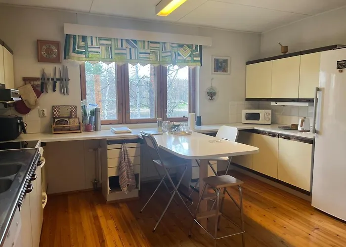 度假居 Lakeside House In